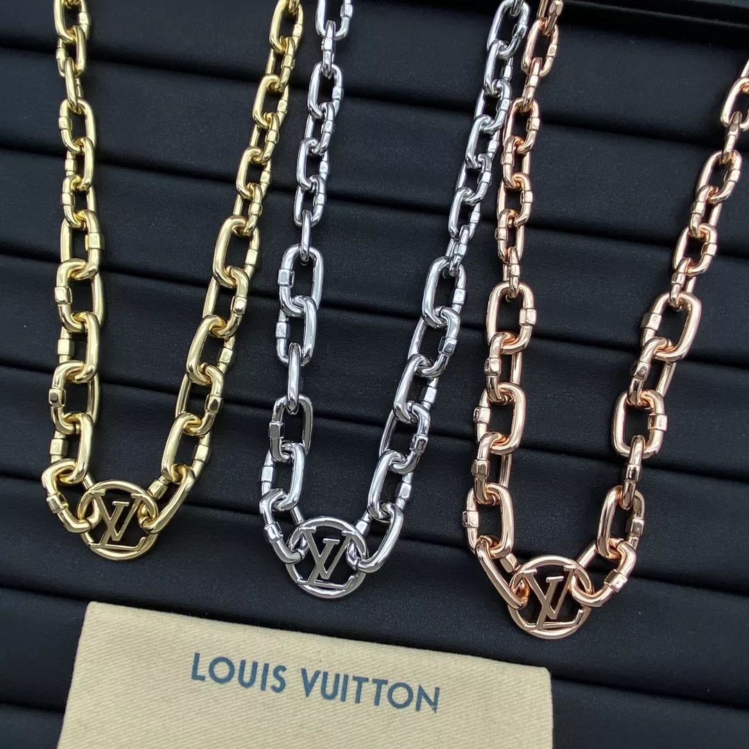 louis vuitton collier s_12b32172